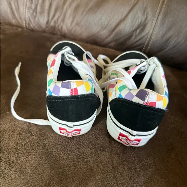 VANS Rainbow Checkerboard Old Skool Sneakers Women’s Size 6 Colorful‎ - Image 2