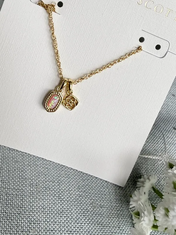 Kendra Scott Mini Elisa Dira Gold Necklace Light Pink Lab Grown Opal - Image 2