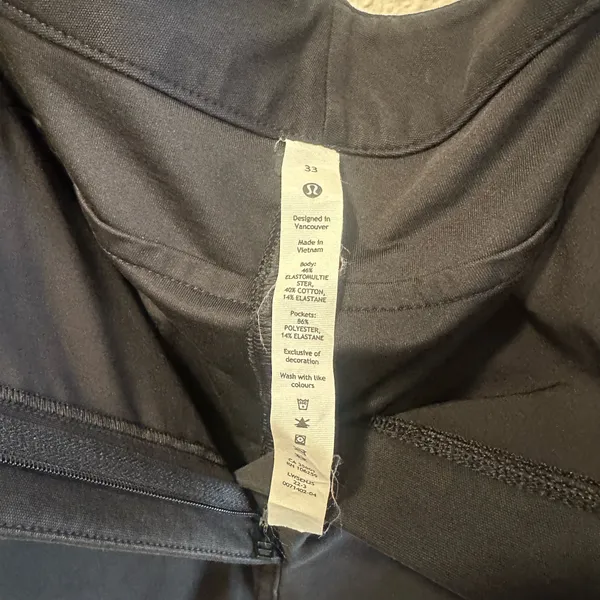 Lululemon City Sleek 5 Pocket Wide-Leg High-Rise Pant *Light Utilitech - Image 3