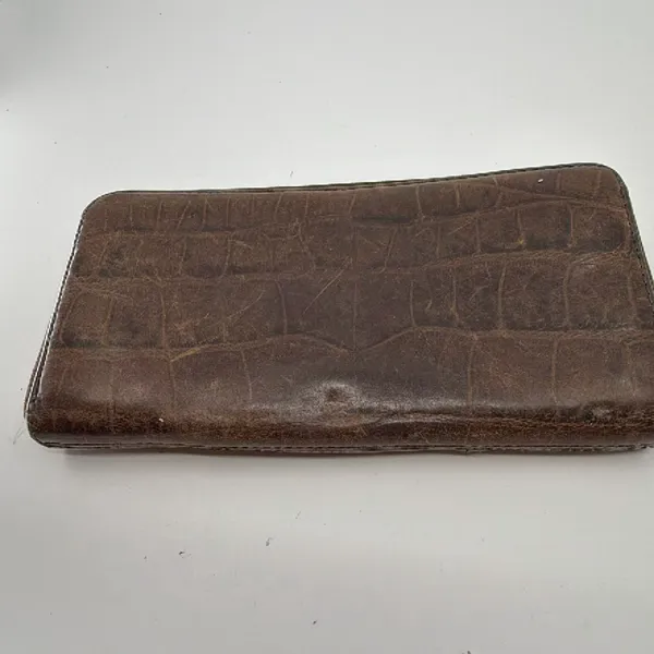 Coach Brown Croc Embossed Leather Zip Wallet - Image 3