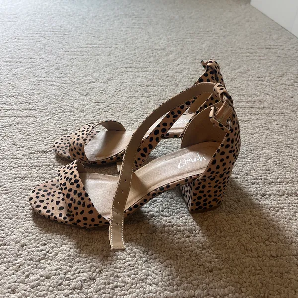 Leopard heels Tan Size 9 - Image 2