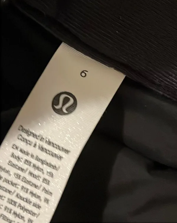 Lululemon Pack It Down 700-Down-Fill Jacket - Image 4