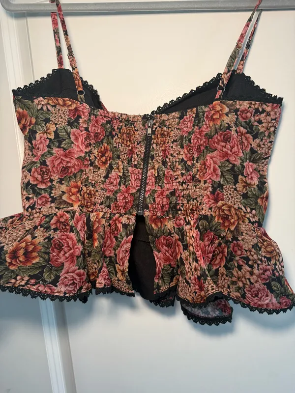 Dress Forum Tank Vintage Floral Print Striped Lurex Top with Lace Trim - Image 7