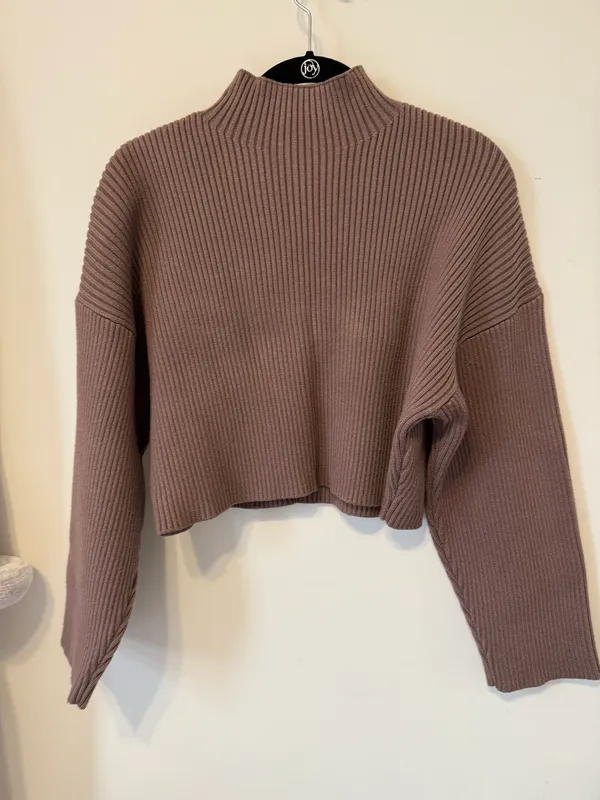 cropped Brown Sweater - Image 2