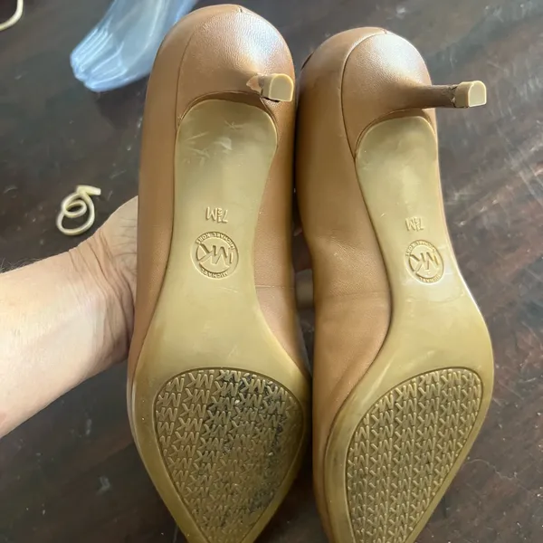Michael Kors Tan Leather Women's Shoes small heel - Image 5