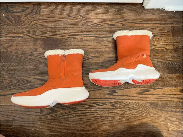 UIN Women's Orange Suede Faux-Fur Winter Zip Boots size 7.5 - Image 3