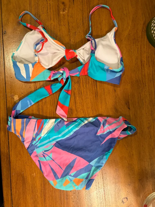 Raisins Bikini - Image 2