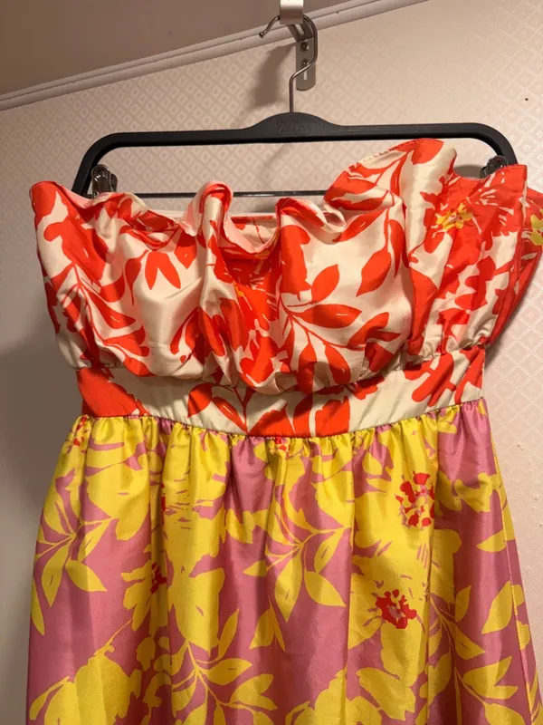 Anthropologie Vineet Bahl Multicolor Floral Strapless Gathered Midi Dress Sz XS - Image 3