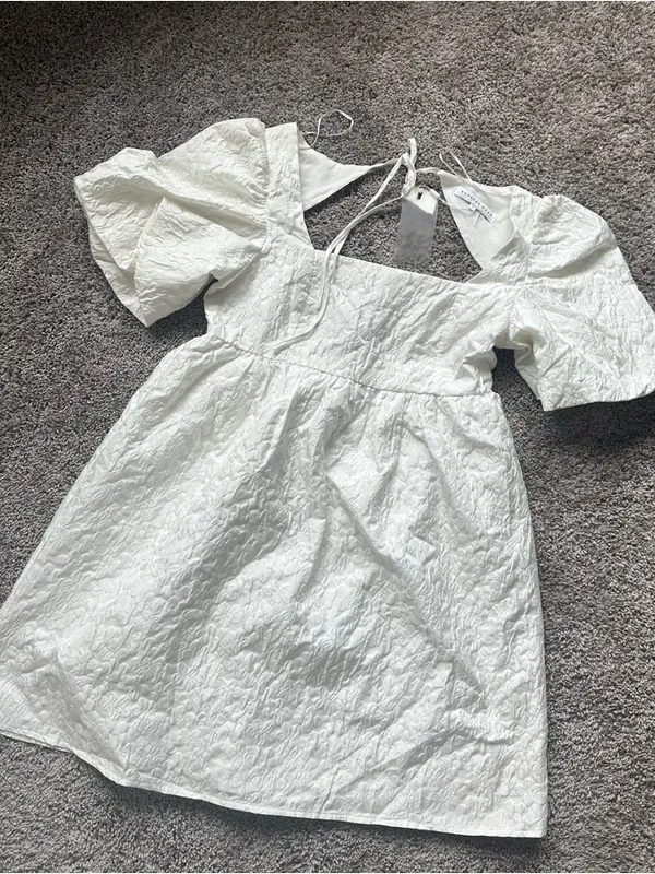 Endless Rose White Textured Puff-Sleeve Mini Dress - Image 2