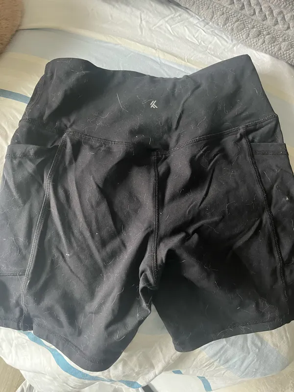 Black gym shorts - Image 2