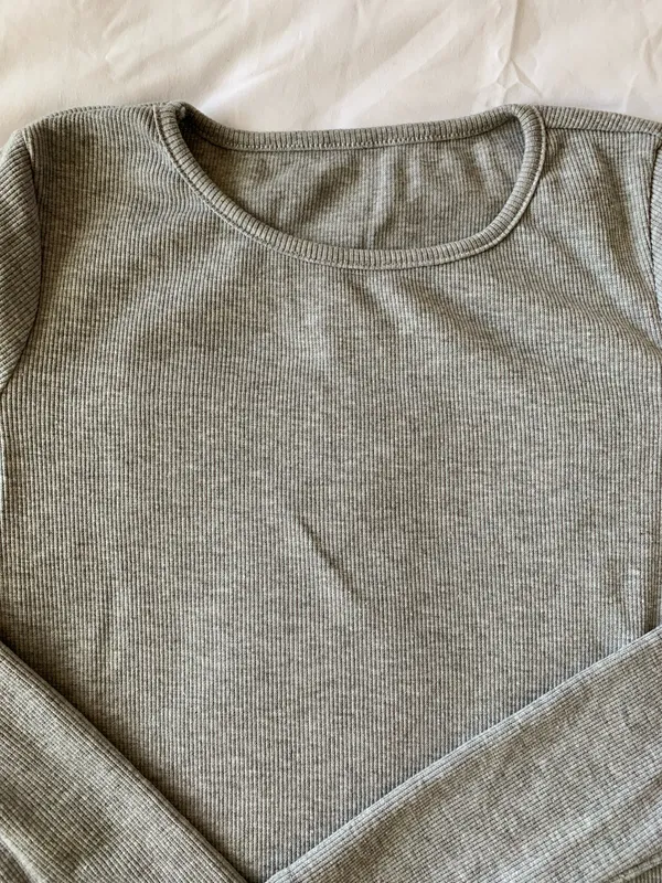 Grey Long Sleeve Crop Top With Lace Detail - Image 2