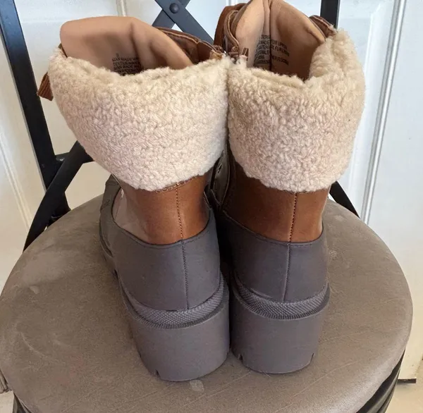 Universal Threads Size 9  Boots - Image 6