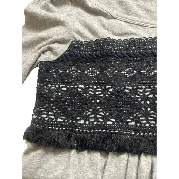 Anthropologie Top Eva Franco crochet lace panel with fringe sz 4 small - Image 3