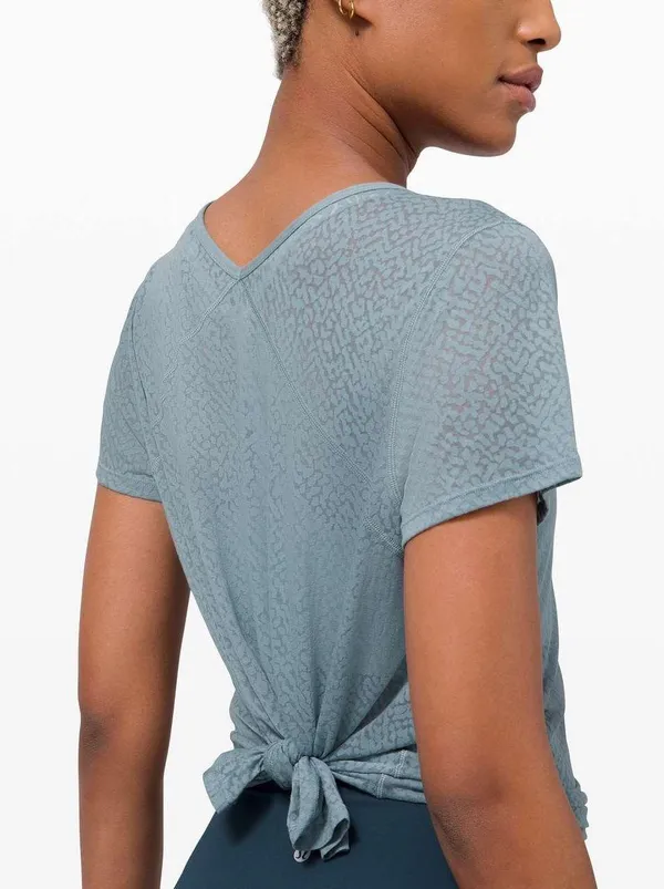 Lululemon Loop Around Tee - Image 4