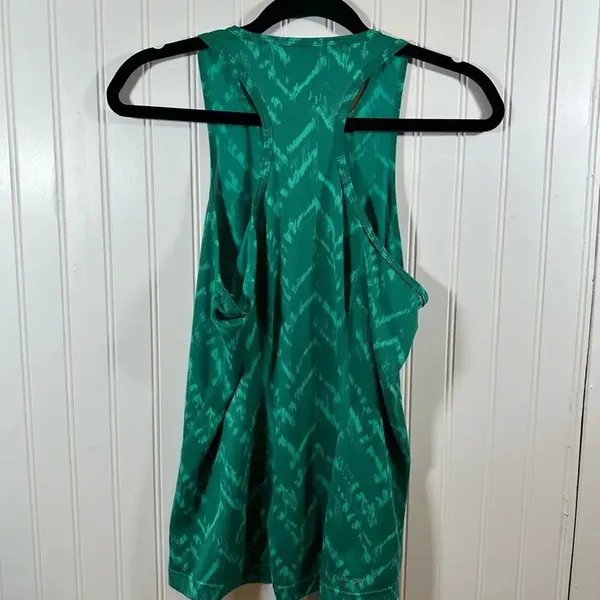 The North Face‎ On The Go Green Racerback Tank Halter Top Medium - Image 4