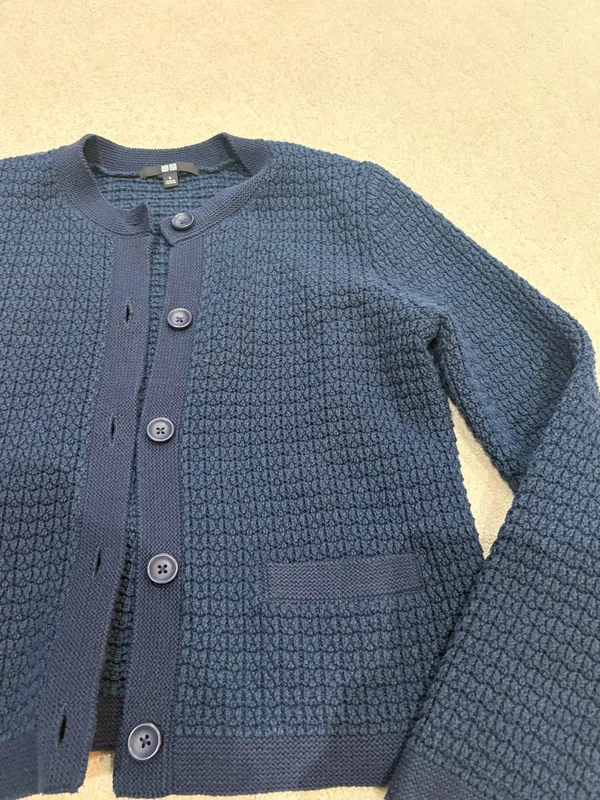 Uniqlo Jacket - Image 3