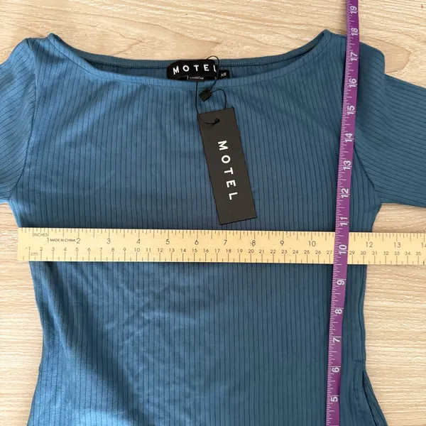 Motel Rocks XS NEW Dinar Split Hem Top In Mineral Blue - Image 9