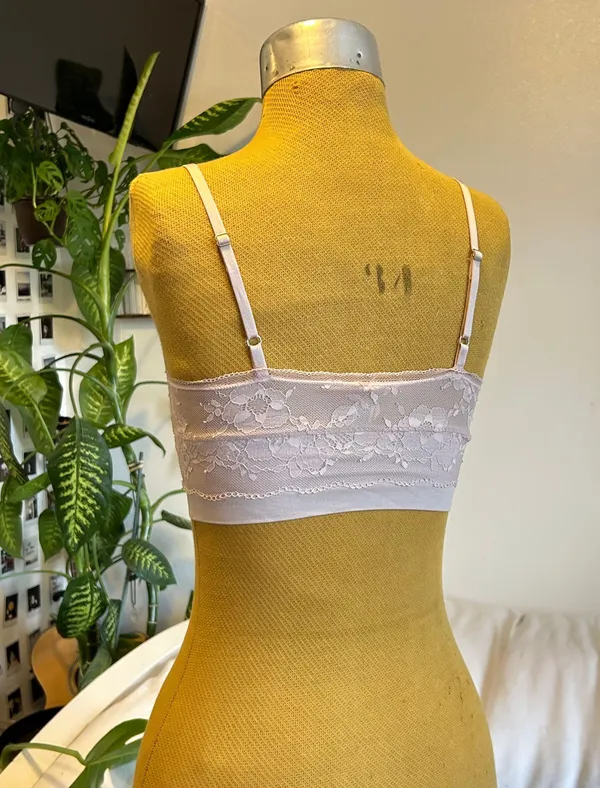 Victoria's Secret lavender bralette - Image 3