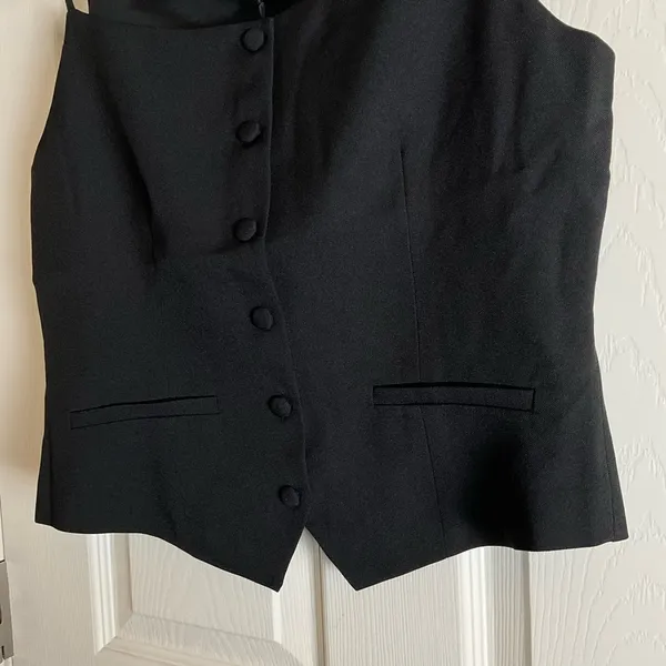 NWT Vanwell London Tailored Button-Down Vest Top - Black Size S - Image 6