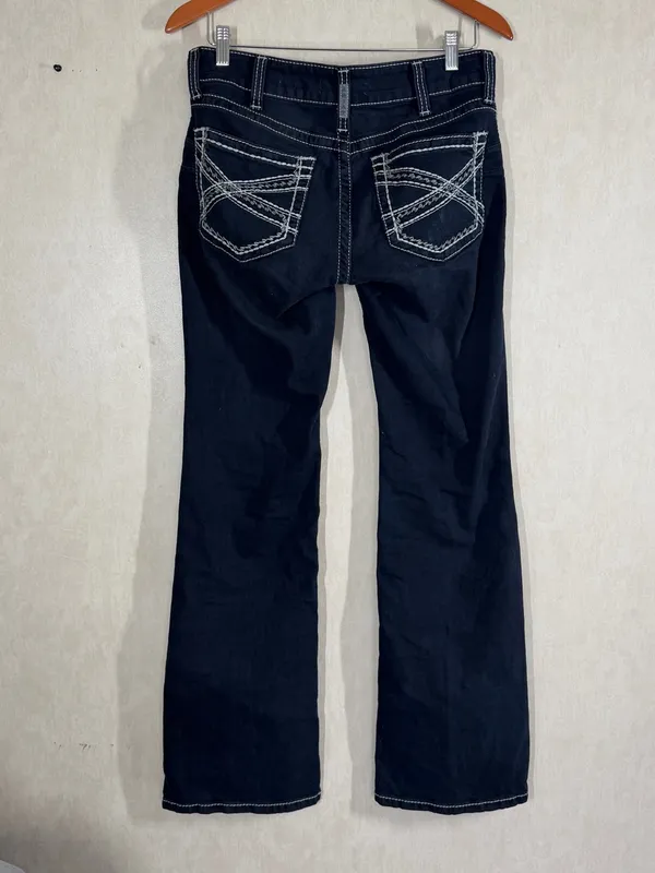 Ariat Women’s R.E.A.L Mid Rise Entwined Boot Cut Jeans Cowgirl in Marine 30R - Image 6