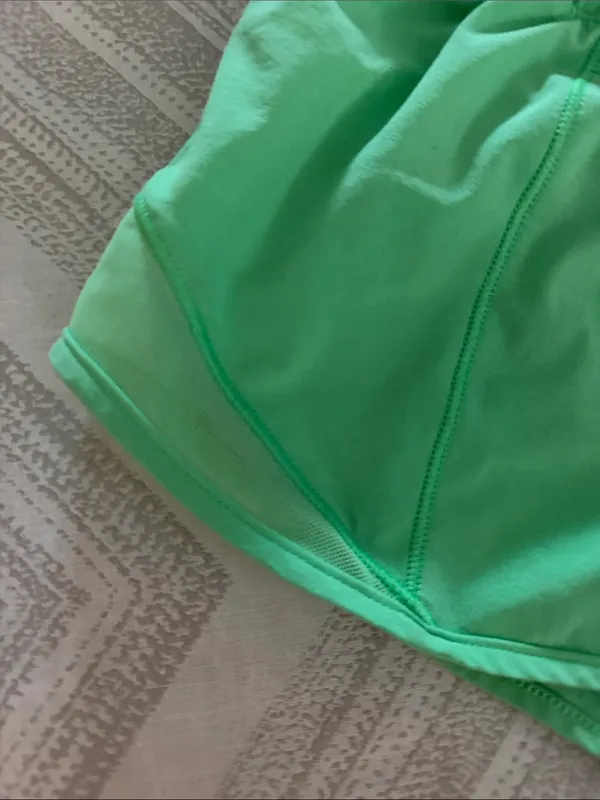 Lululemon Hotty Hot Shorts Low Rise 2.5” Lime Green Women’s Size 2 - Image 3