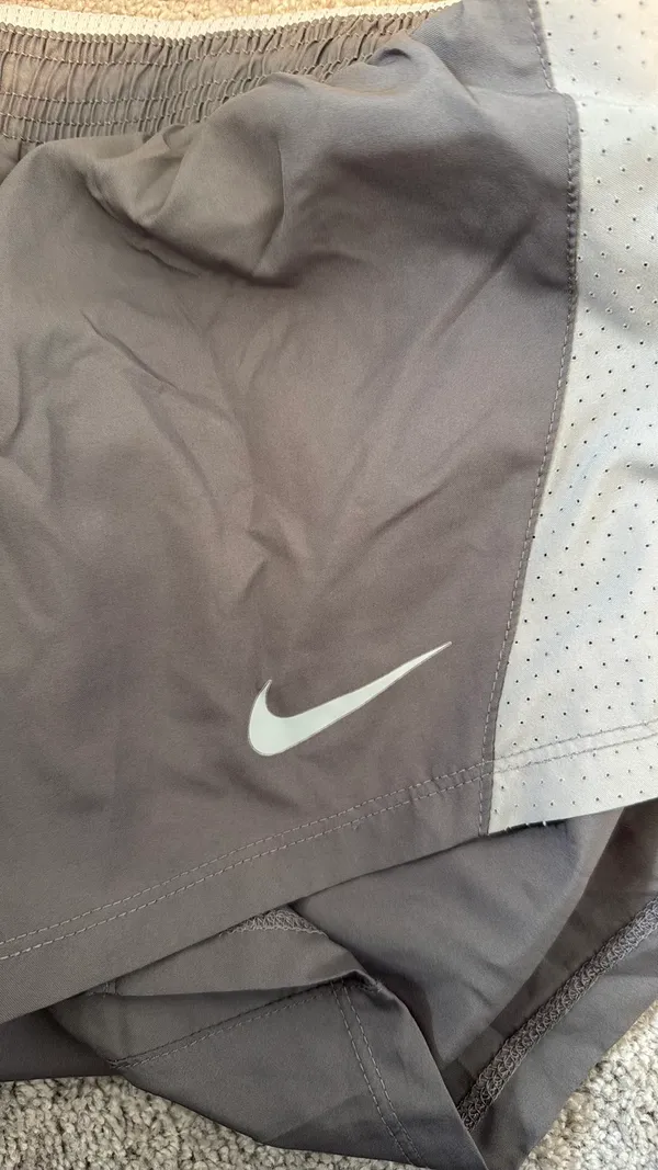 Nike Grey Two-Tone Running Shorts - Image 3