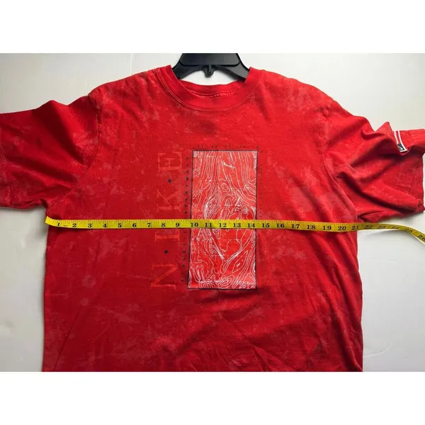 Nike Red Cropped T-Shirt - Size M - Great Condition! - Image 4
