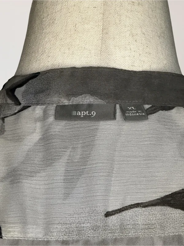 Apt. 9 Sheer Black and Gray Lightweight Top - Image 6