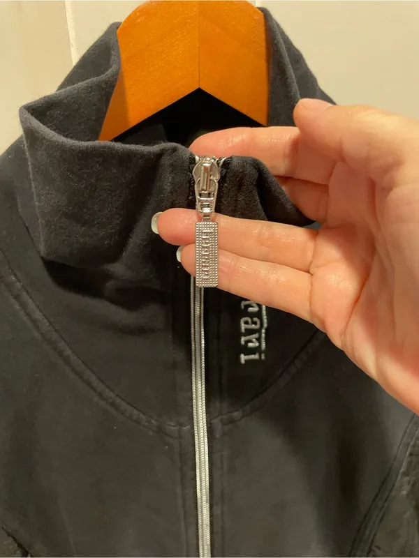 Puma x Scuderia Ferrari Y2K style quilted side high neck slim sweatshirt F1 - Image 13