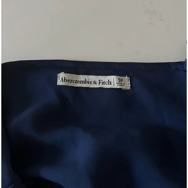 Abercrombie & Fitch Slip Dress Women’s Small Navy Satin Asymmetrical Neckline - Image 4