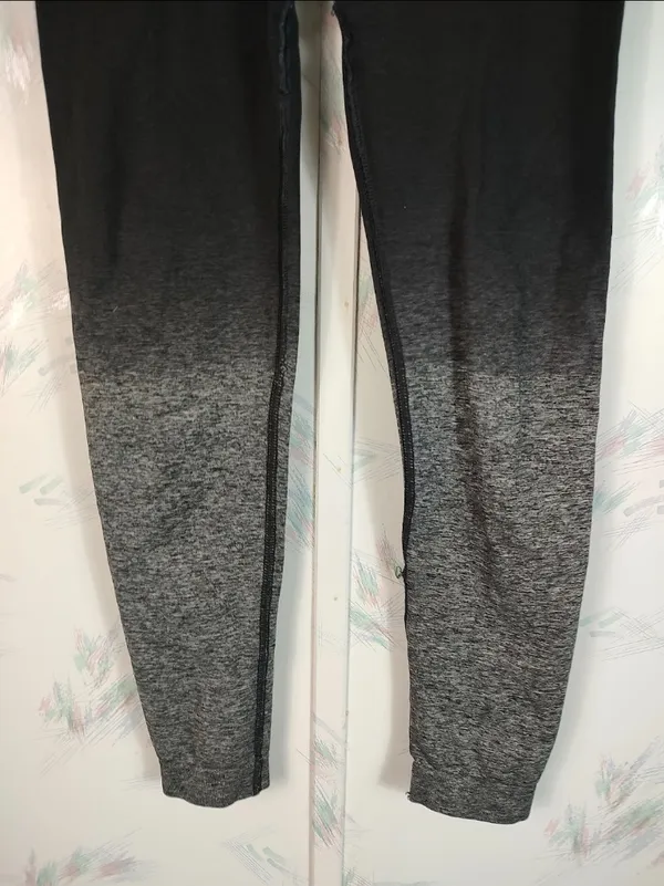 Gymshark Ombre Adapt Leggings - Image 4