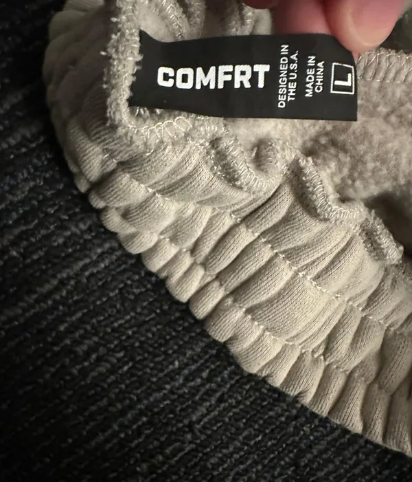 comfrt shorts - Image 3