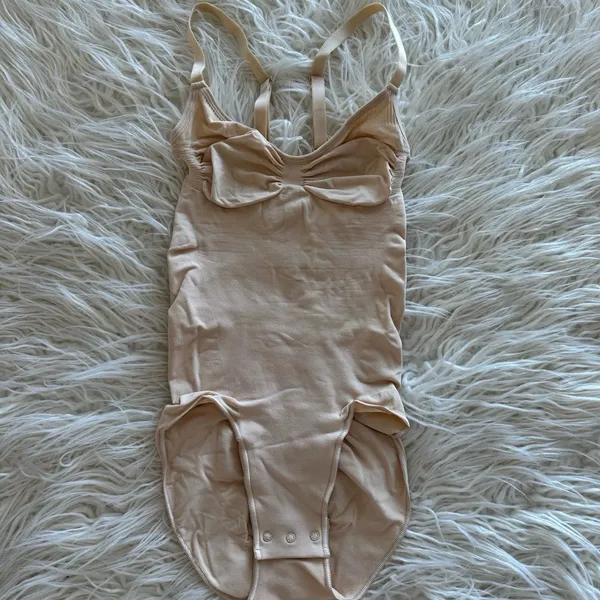 Skims Seamless Sculpt Brief Bodysuit Sand Size XS - Image 2