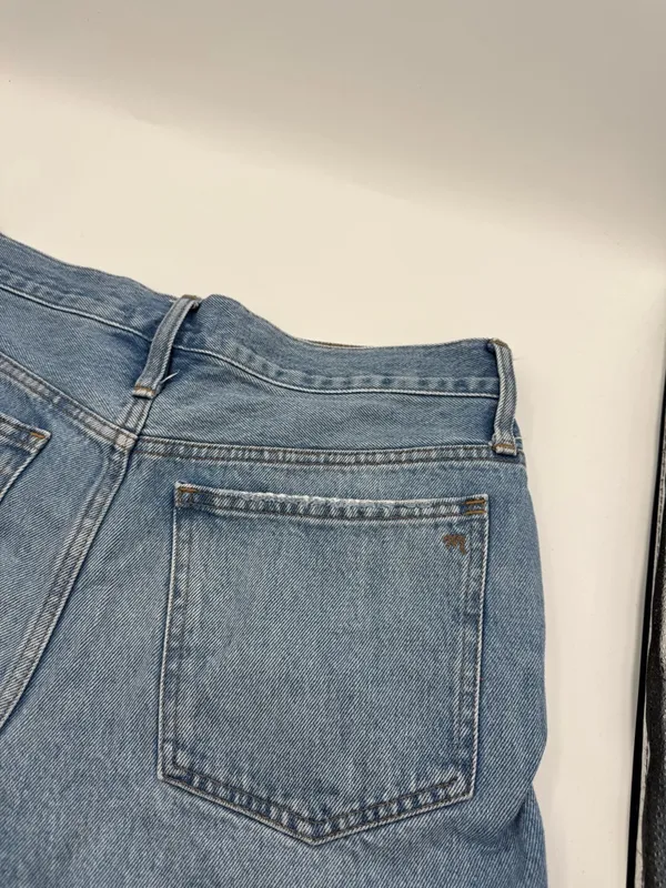 Madewell Relaxed Denim Shorts - Image 5