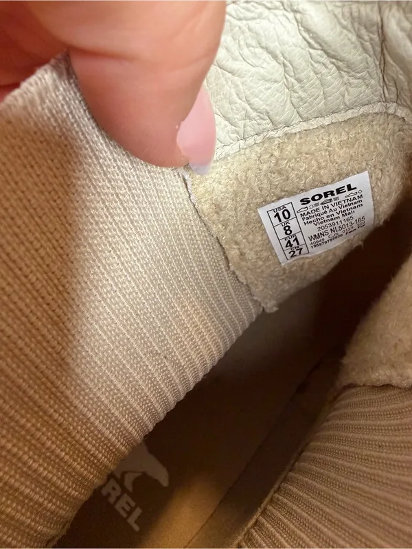 Sorel Caribou X Chelsea Boots in Beige - Size 10 - Image 6