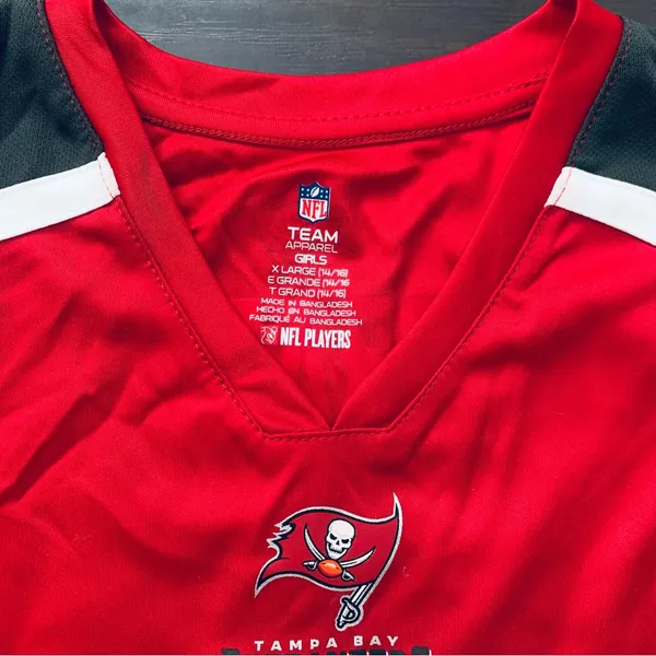 NFL Tampa Bay Bucs Buccaneers Tom Brady Sparkly Jersey Top - Image 6