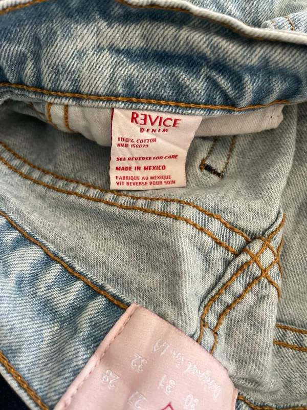 Revice Crossover Waistband Light Wash High waist jeans - Image 6