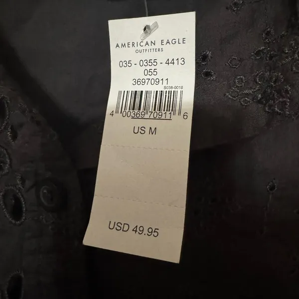 Black Eyelet Short Sleeve Shirt American Eagle NWT medium - Image 3