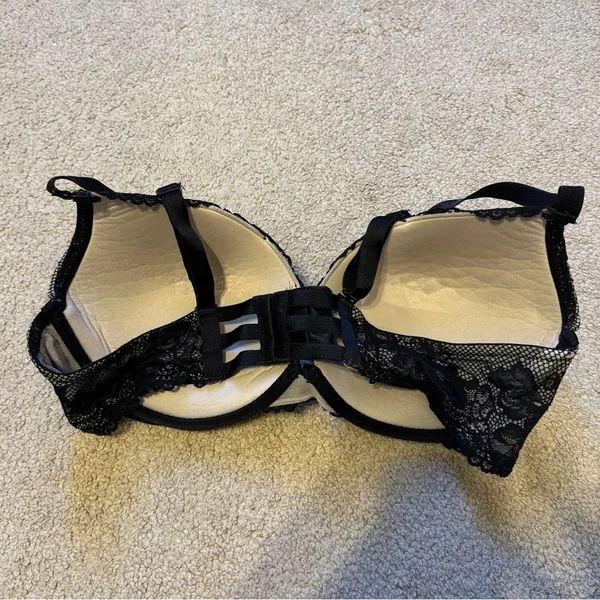 Torrid Floral Lace Bra Size 40DD Black & Nude - Image 5