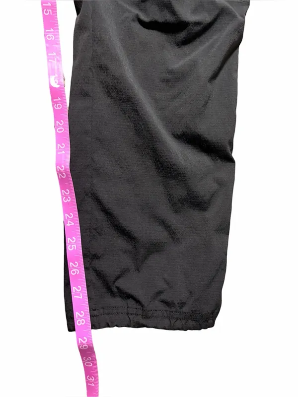 Athleta Trekkie Utility Cargo Black Pants Size 8 - Image 8