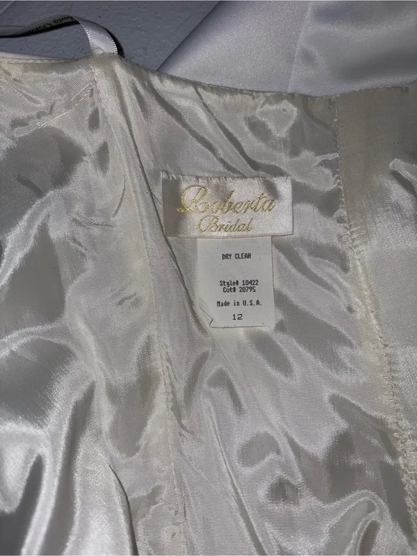 Beautiful Vintage 90s Roberta Bridal Simple Satin Wedding Gown - Image 8