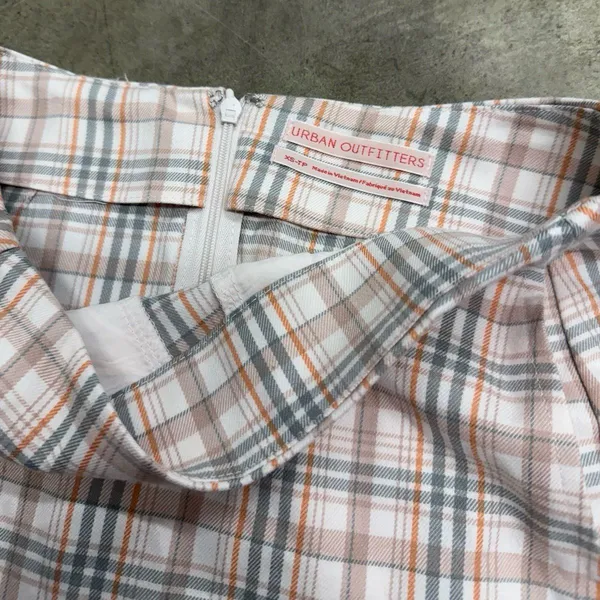 Urban Outfitters Colin Plaid High Rise A-Line Mini Skirt Pockets XS - Image 4