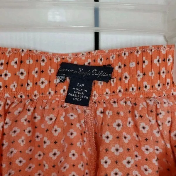 ‎American Eagle ditzy floral skirt - Image 2