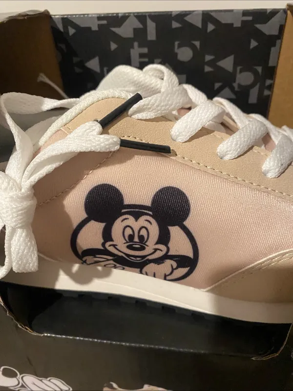New With Tag Women’s Disney Sneakers Beige Character Size 7. - Image 2