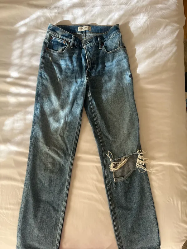 Abercrombie Mid-Rise Jeans - Image 2