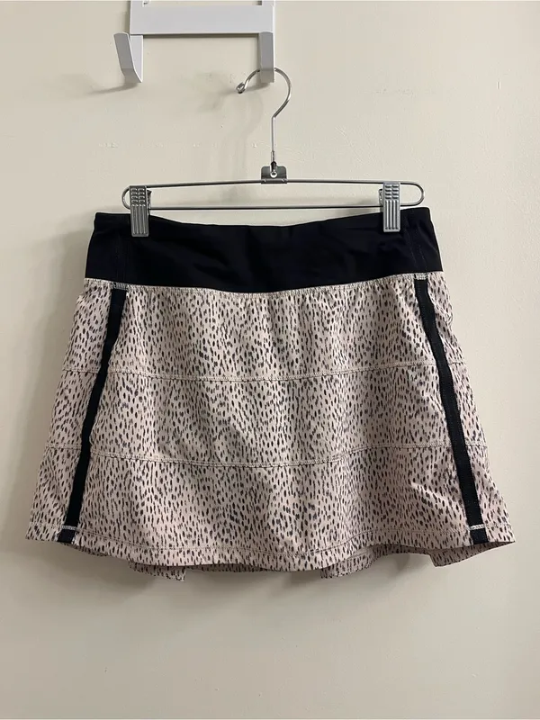 Lululemon Pace Rival II Skirt Dottie Dash Grain Size 4 Tall - Image 3