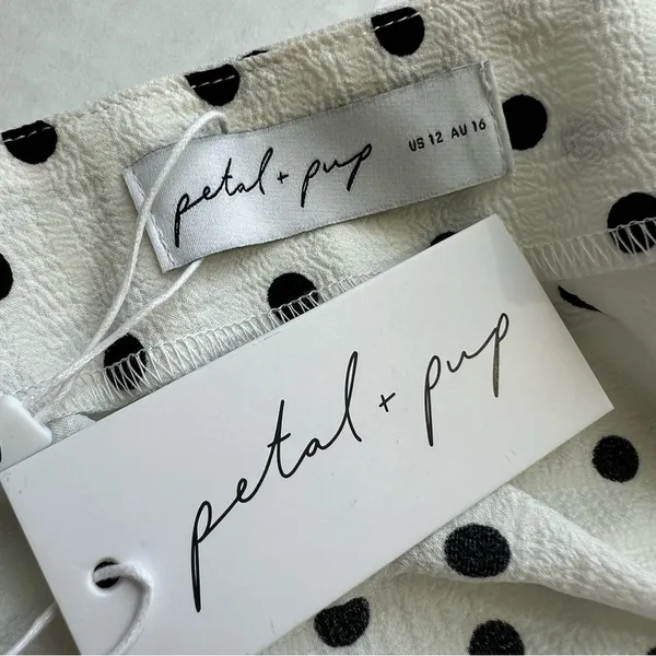 NWT Petal + Pup Tegan ruffle mini skirt polka dots size 12 white black - Image 9