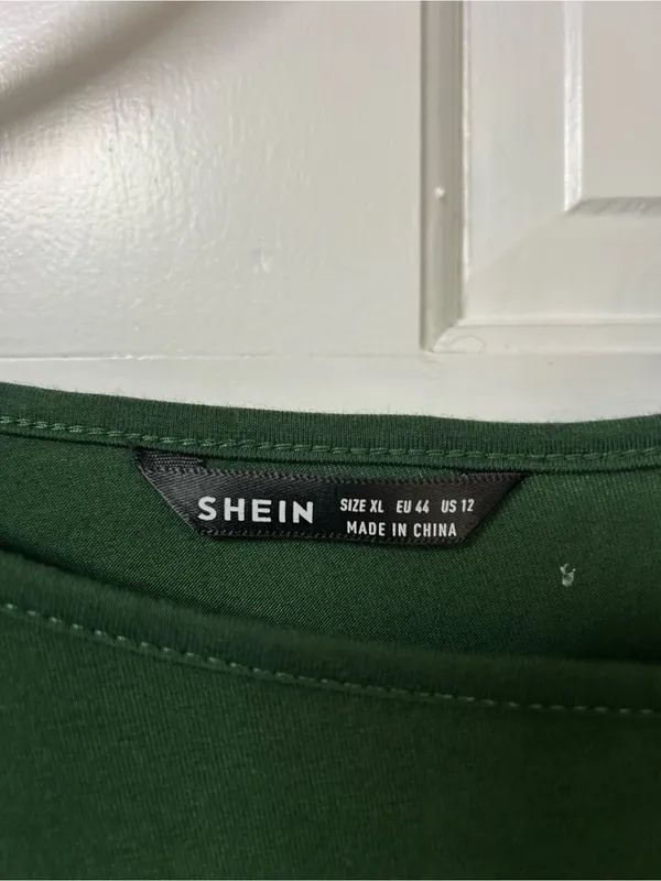 SHEIN Green Off-Shoulder Short Sleeve Top with Navy Tie Accent - Image 2