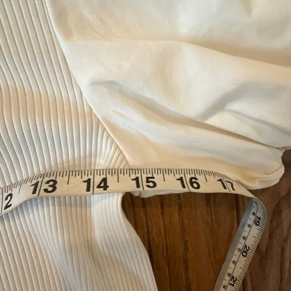 Derek Lam10 Crosby Willa white poplin puff sleeve top M - Image 9