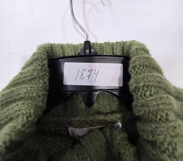 HEARTLOOM Rylen Sweater in Moss - Image 12